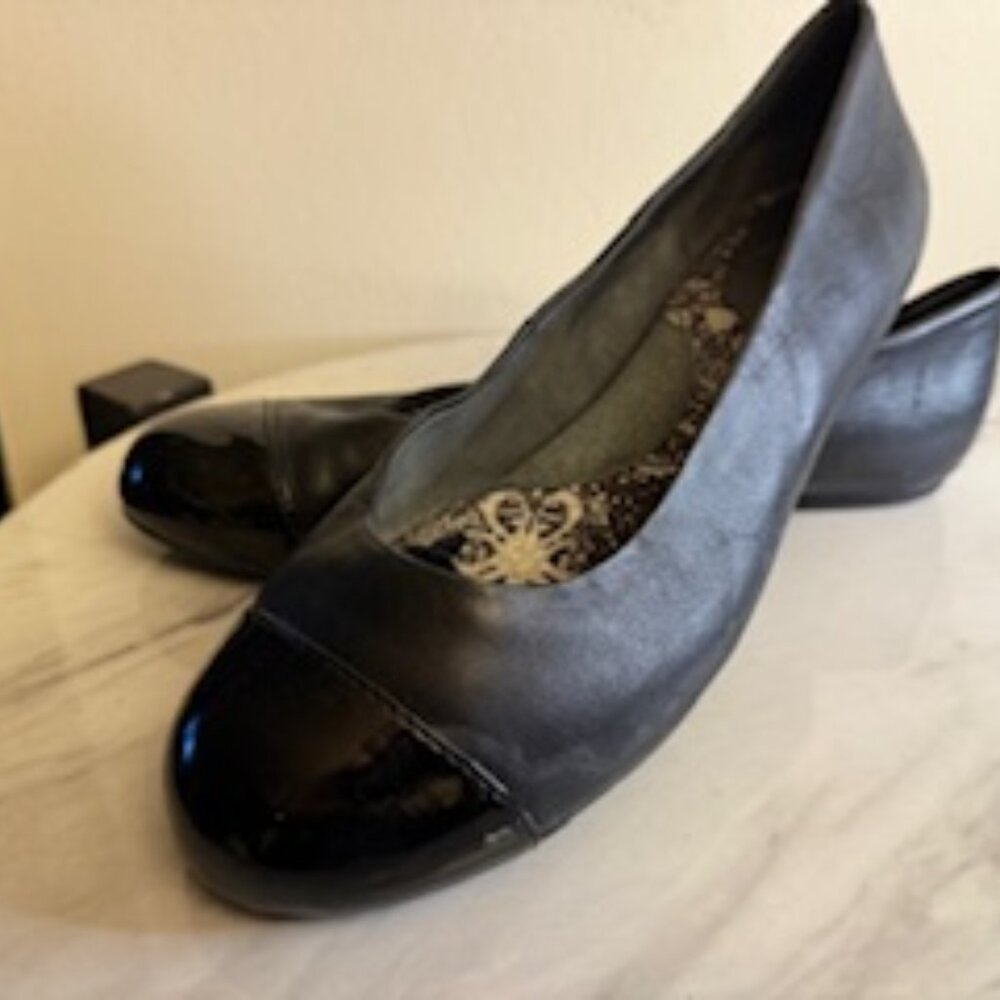 Softwalk Flats